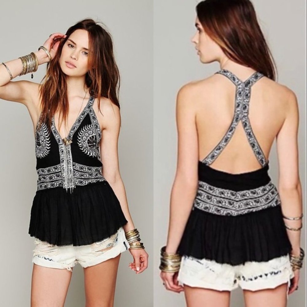 FREE PEOPLE Campo Grande Flowy Black Rayon Halter Print Racerback Tank EUC sz S
